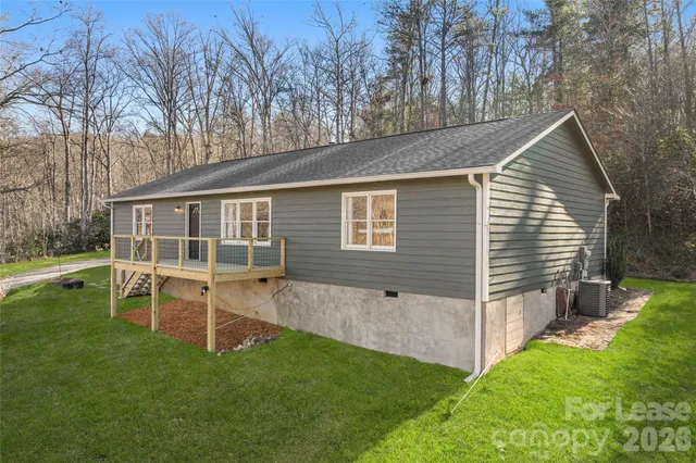 $2,300 | 73 The Old Run Road, Fairview, NC 28730