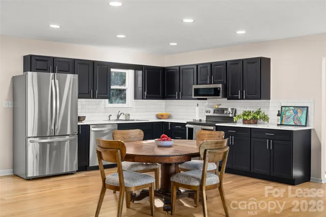 $2,300 | 73 The Old Run Road, Fairview, NC 28730