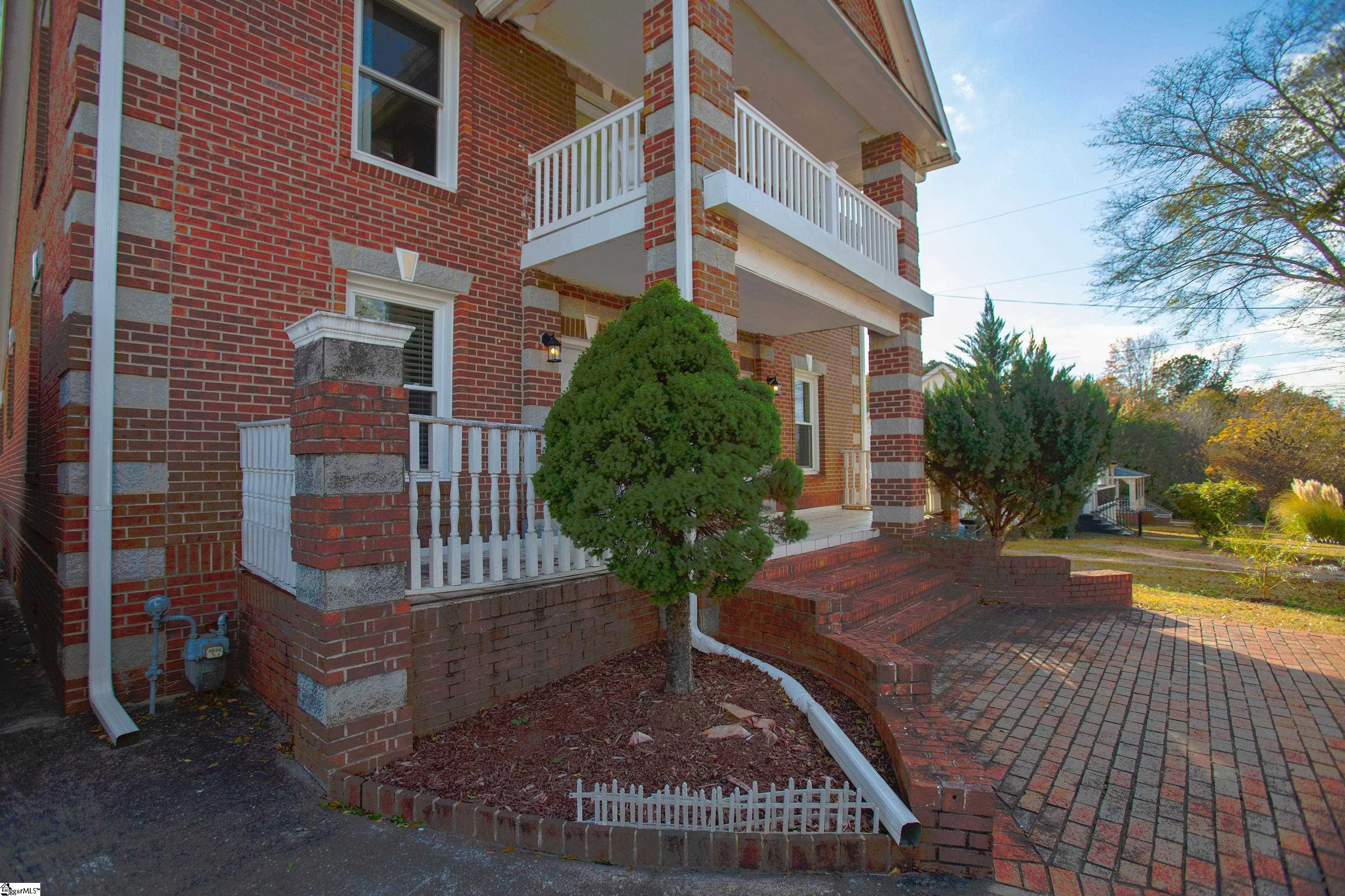 601 Don Avenue Anderson, SC 29624 - Photo 3 of 28