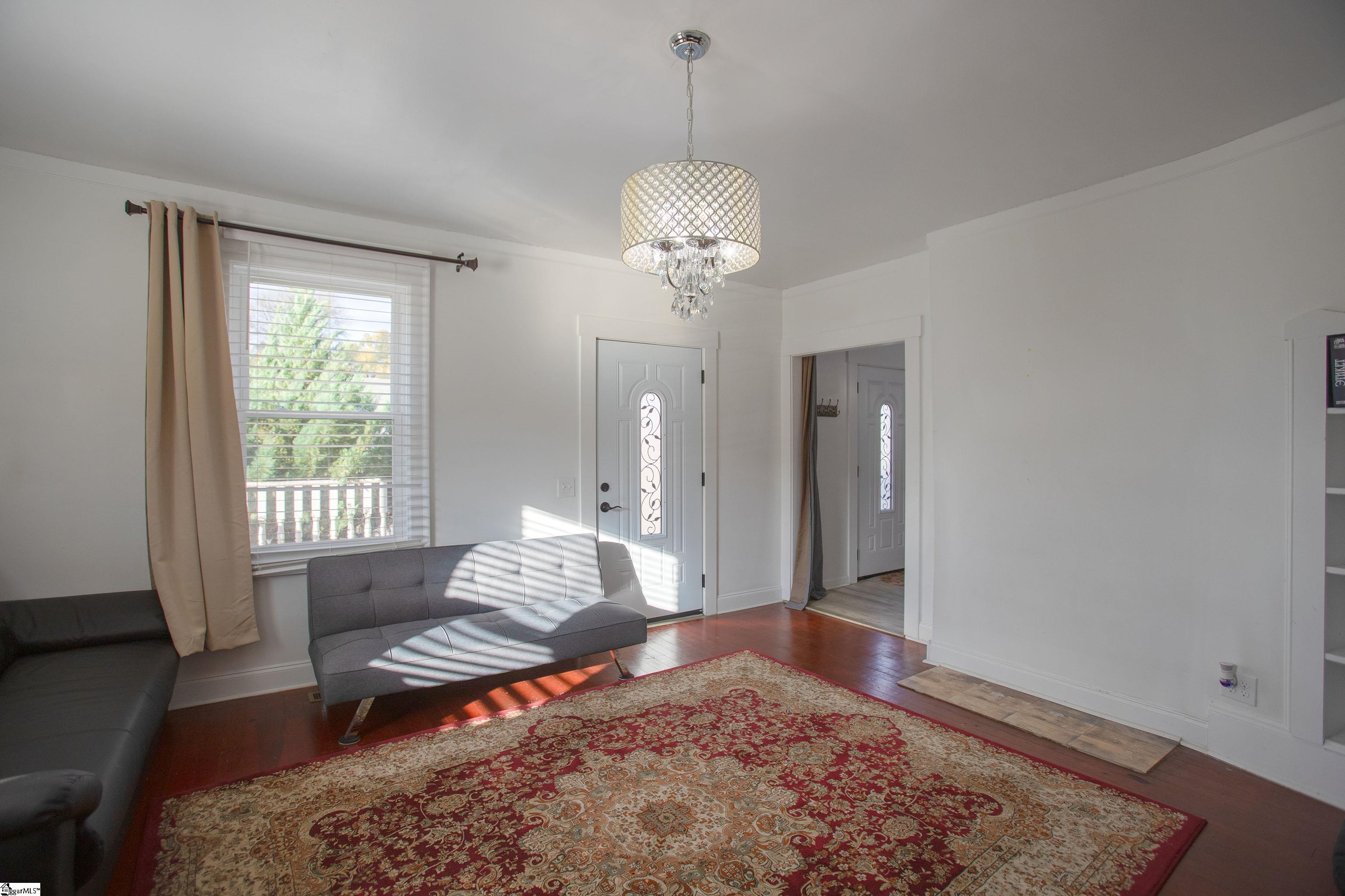 601 Don Avenue Anderson, SC 29624 - Photo 7 of 28