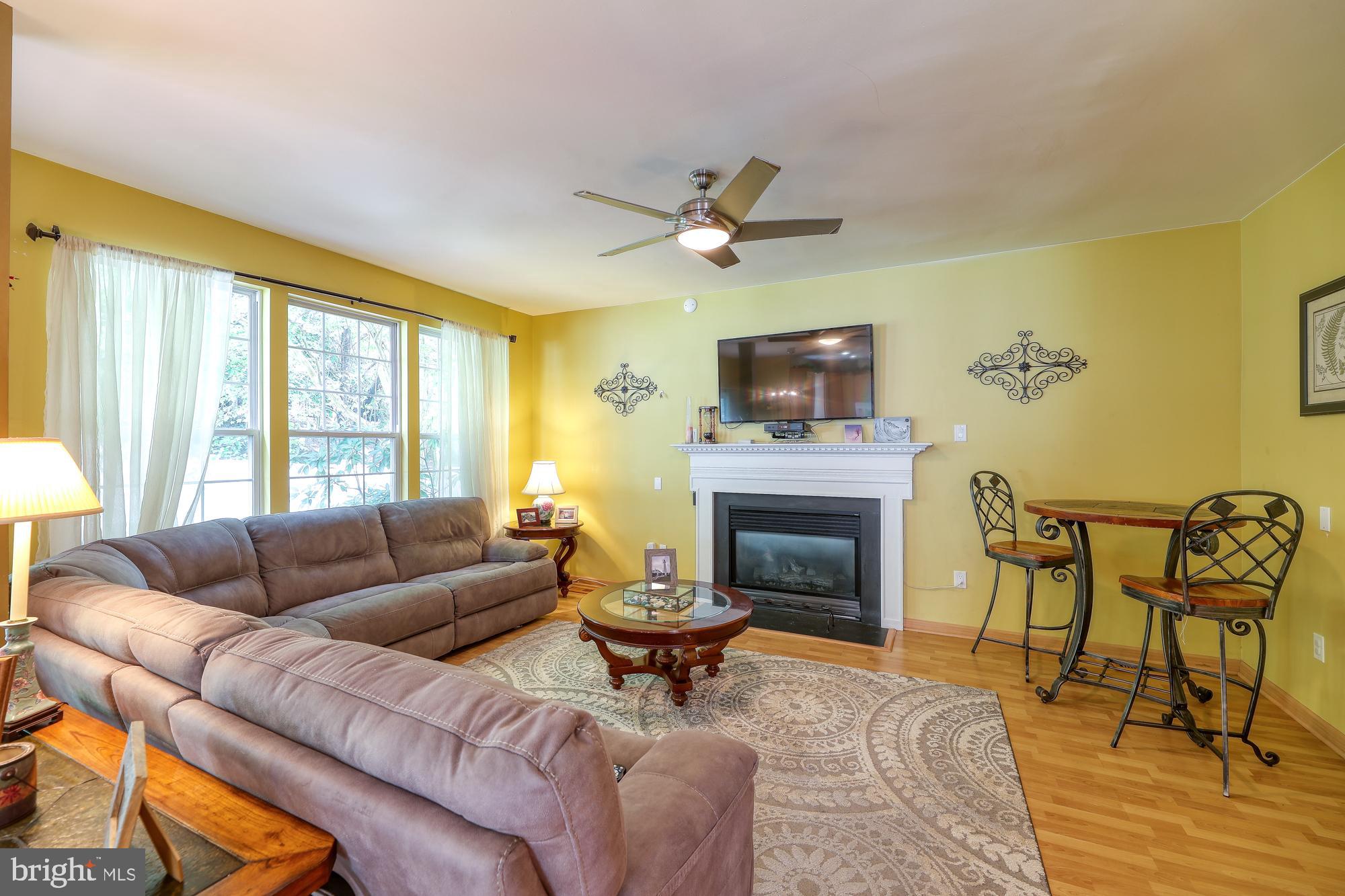 1614 Chapman Road Crofton, MD 21114 - Photo 5 of 43 Gallery Image 5
