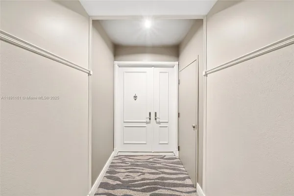 $8,500 | 848 Brickell Key Drive, Unit 201, Miami, FL 33131