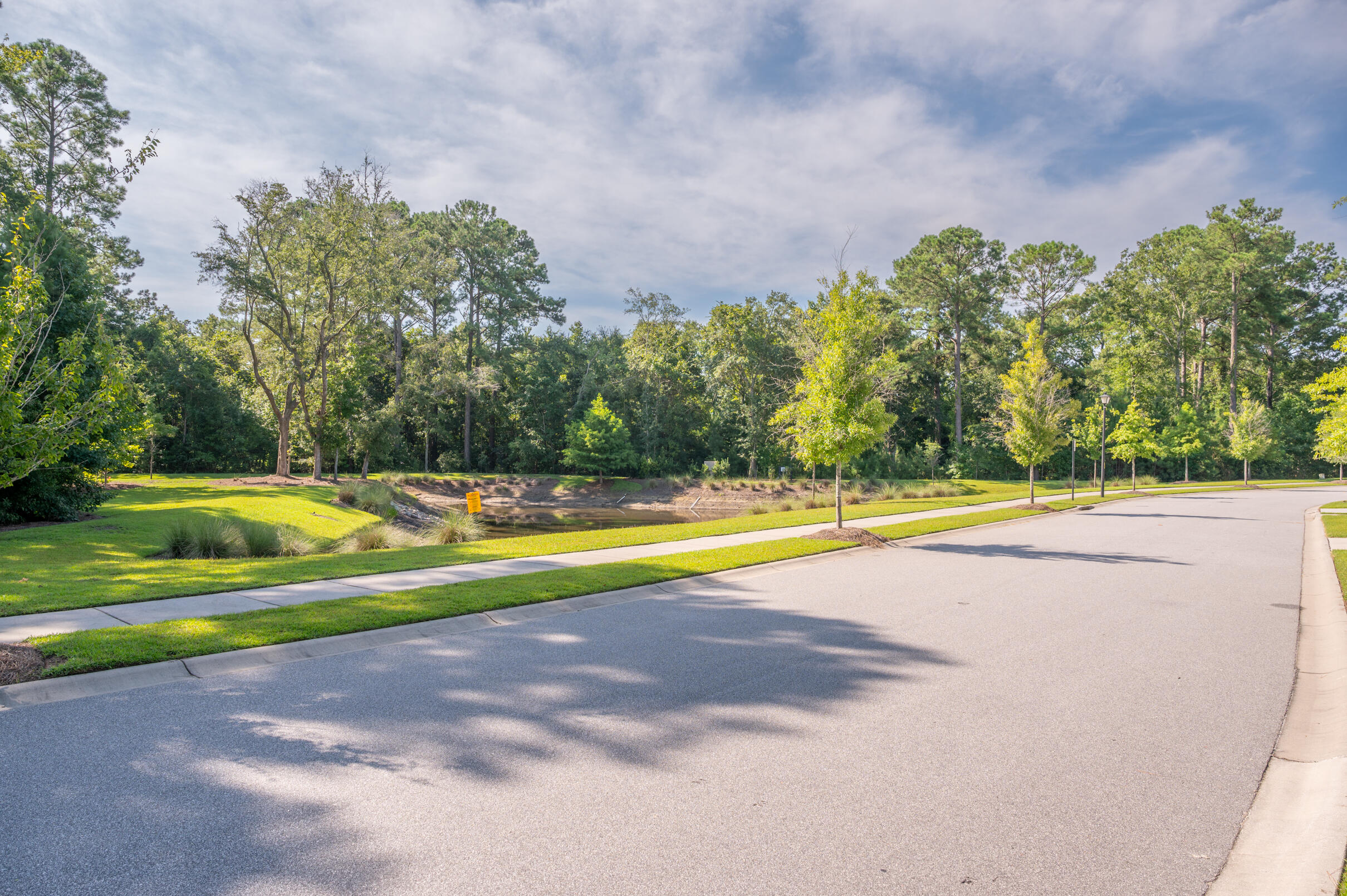 2912 Gin Bay Road Johns Island, SC 29455 - Photo 3 of 38 Quiet Cul-De-Sac