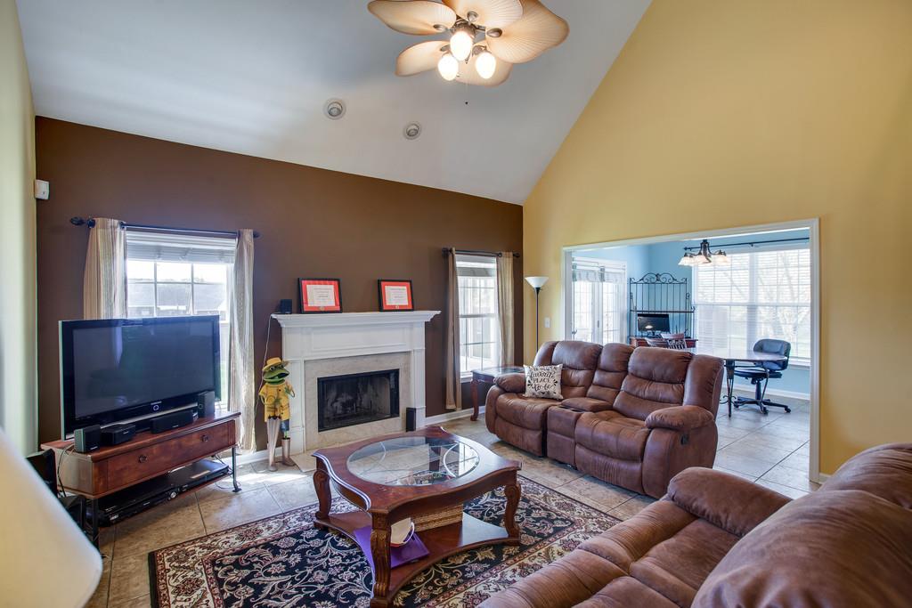 2000 Fiona Way Spring Hill, TN 37174 - Photo 6 of 15 Gallery Image 6