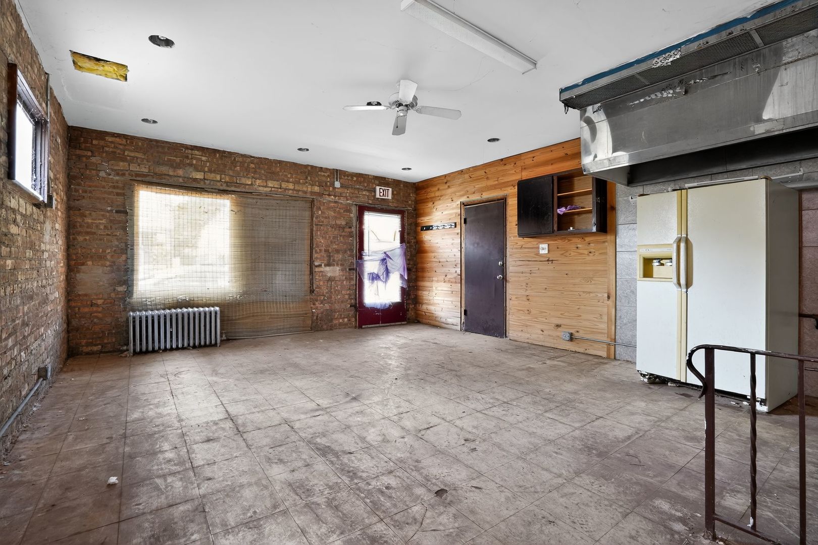 4151 North Pulaski Road Chicago, IL 60641 - Photo 12 of 17