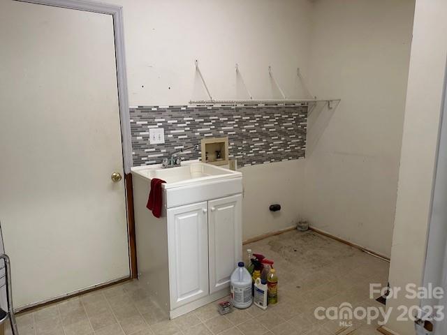 320 Luckadoo Road Bostic, NC 28018 - Photo 19 of 24 a utility room with dryer and washer