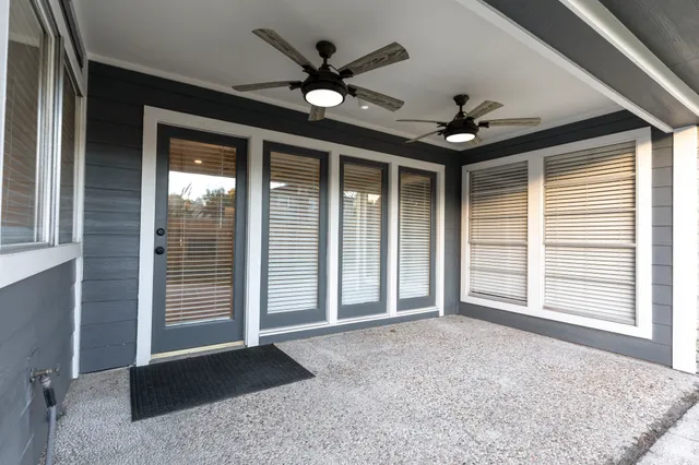 $2,500 | 14007 Overbrook Lane, Houston, TX 77077