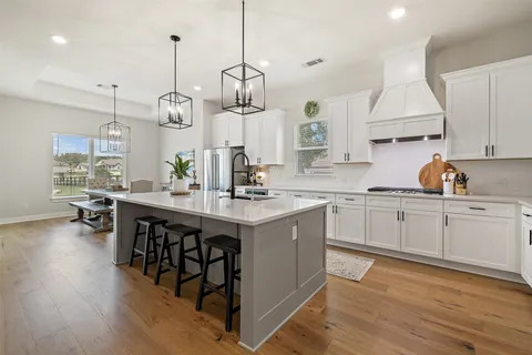 $735,000 | 803 Spicewood Trails Drive, Spicewood, TX 78669