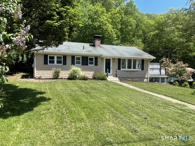 106 Lucas Park Road Norwich, CT 06360 - Photo 2 of 38