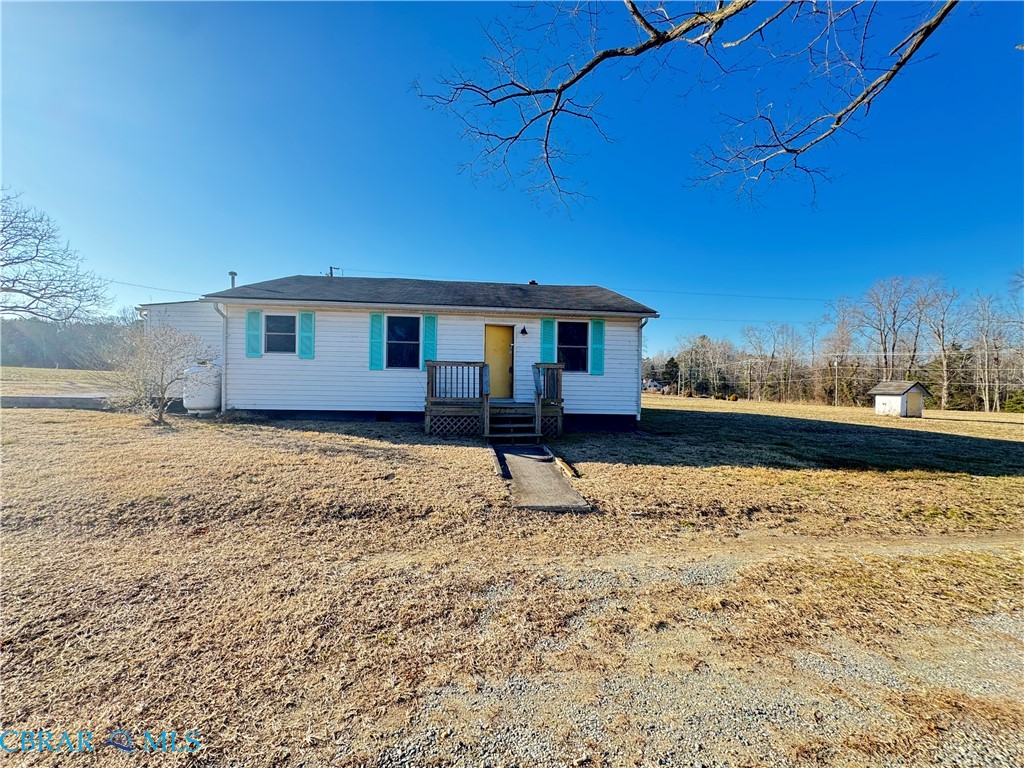 422 Syringa Road Topping, VA 23169 - Photo 1 of 31