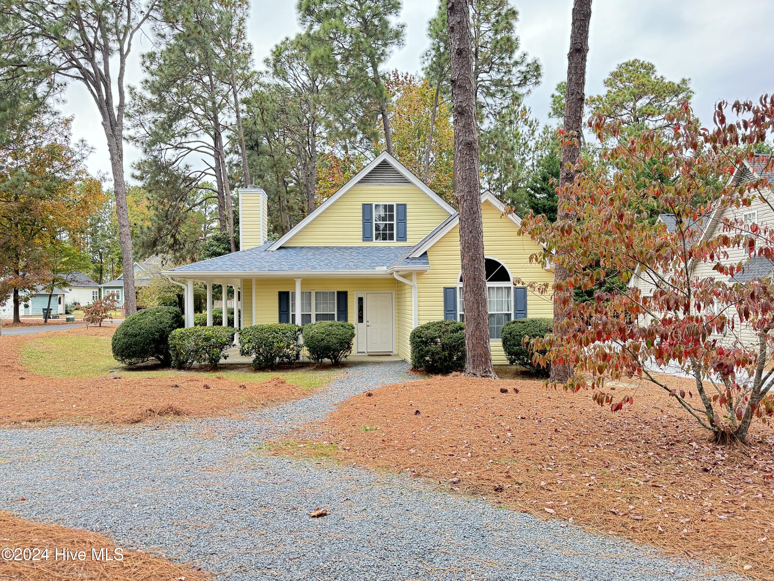 450 Sheldon Road Southern Pines, NC 28387 - Photo 1 of 32 450 Sheldon Rd front