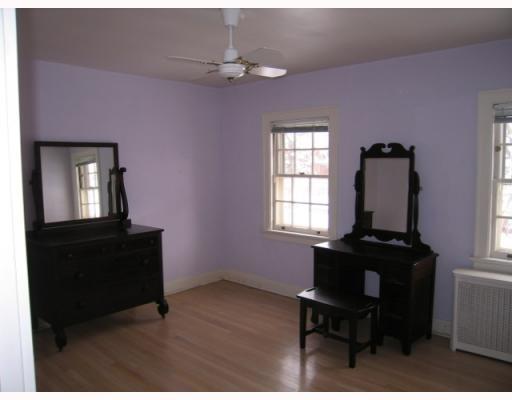 445 Sulgrave Road Pittsburgh, PA 15211 - Photo 7 of 18 Master Bedroom.