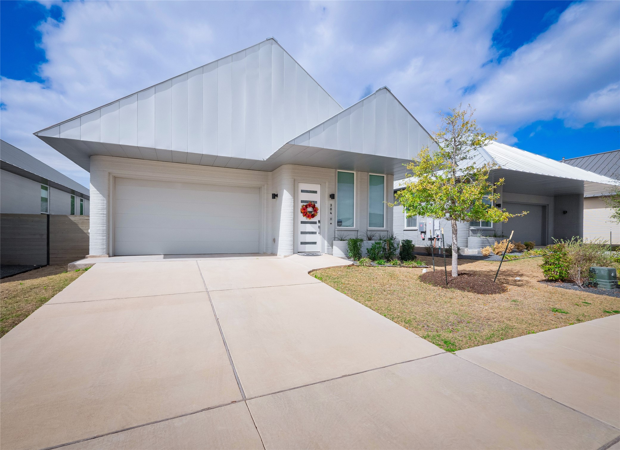 304 Painted Sunset Drive Georgetown, TX 78628 - Photo 3 of 38