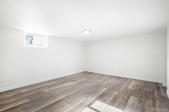 wooden floor in a room