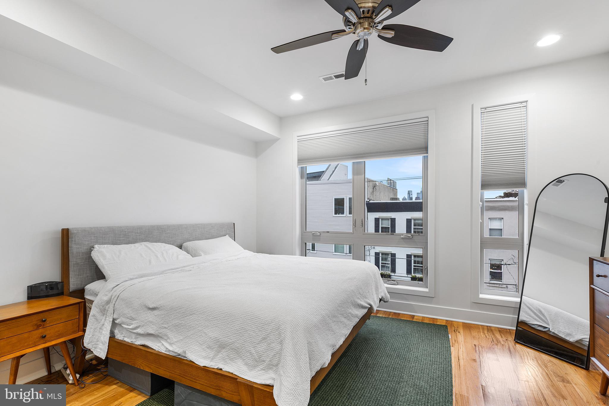 1323 Crease Street Philadelphia, PA 19125 - Photo 20 of 34