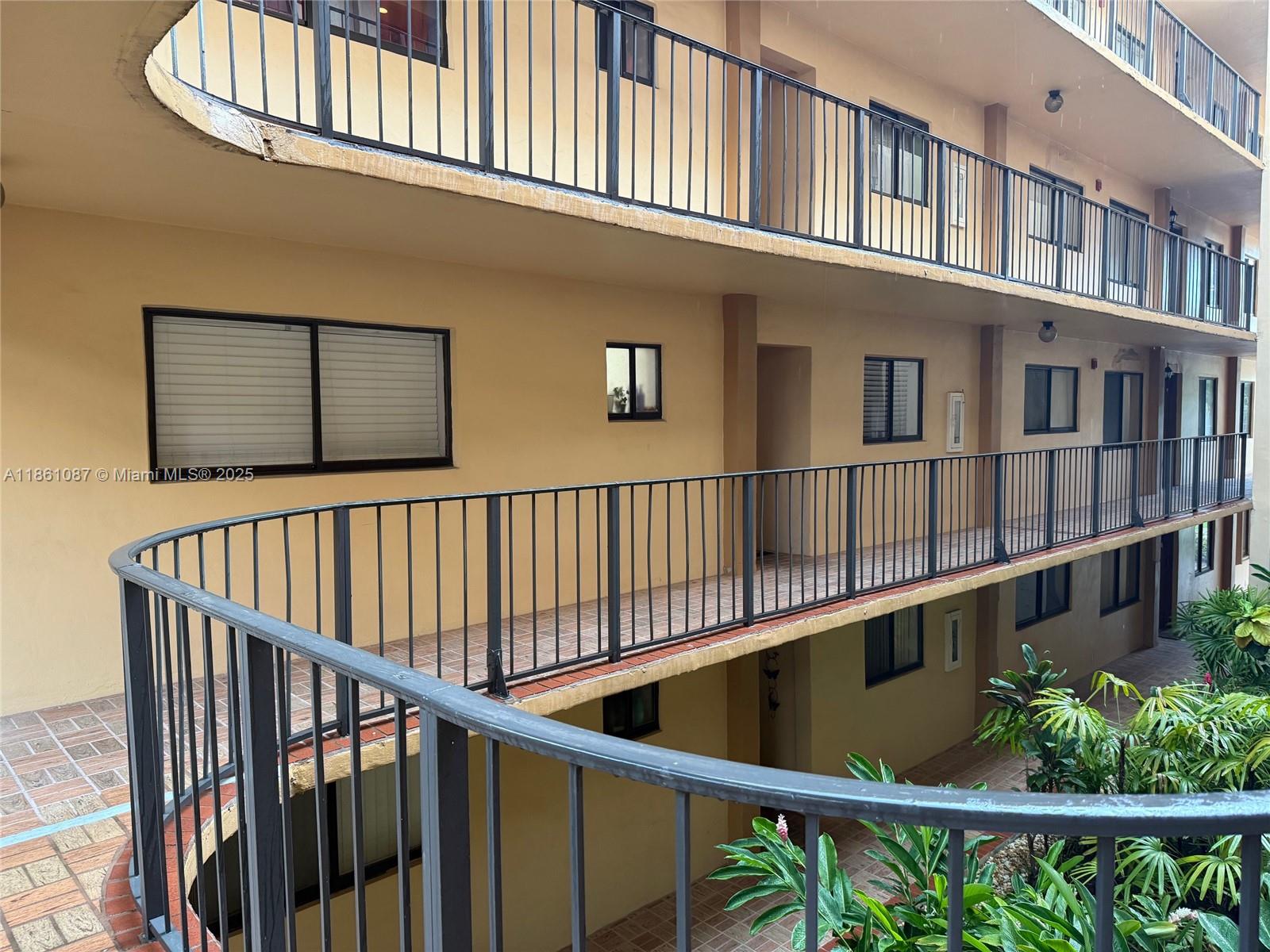 Horizons West Miami, FL 33183 - Photo 15 of 18