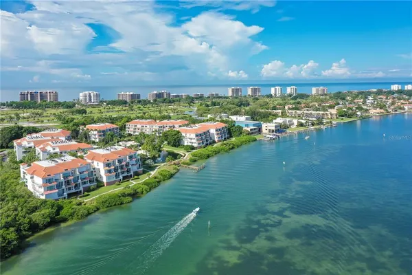 $938,500 | 350 Gulf Of Mexico Drive, Unit 211, Longboat Key, FL 34228
