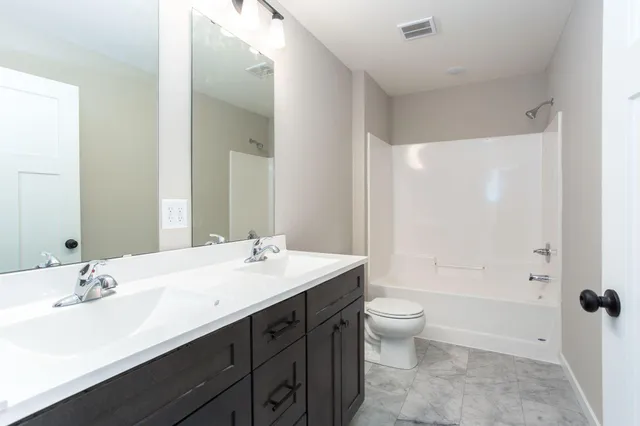 $390,000 | 1220 Corey Court, Osceola, WI 54020