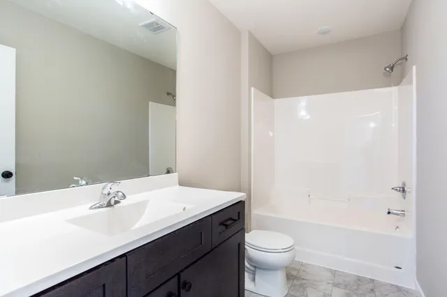 $390,000 | 1220 Corey Court, Osceola, WI 54020