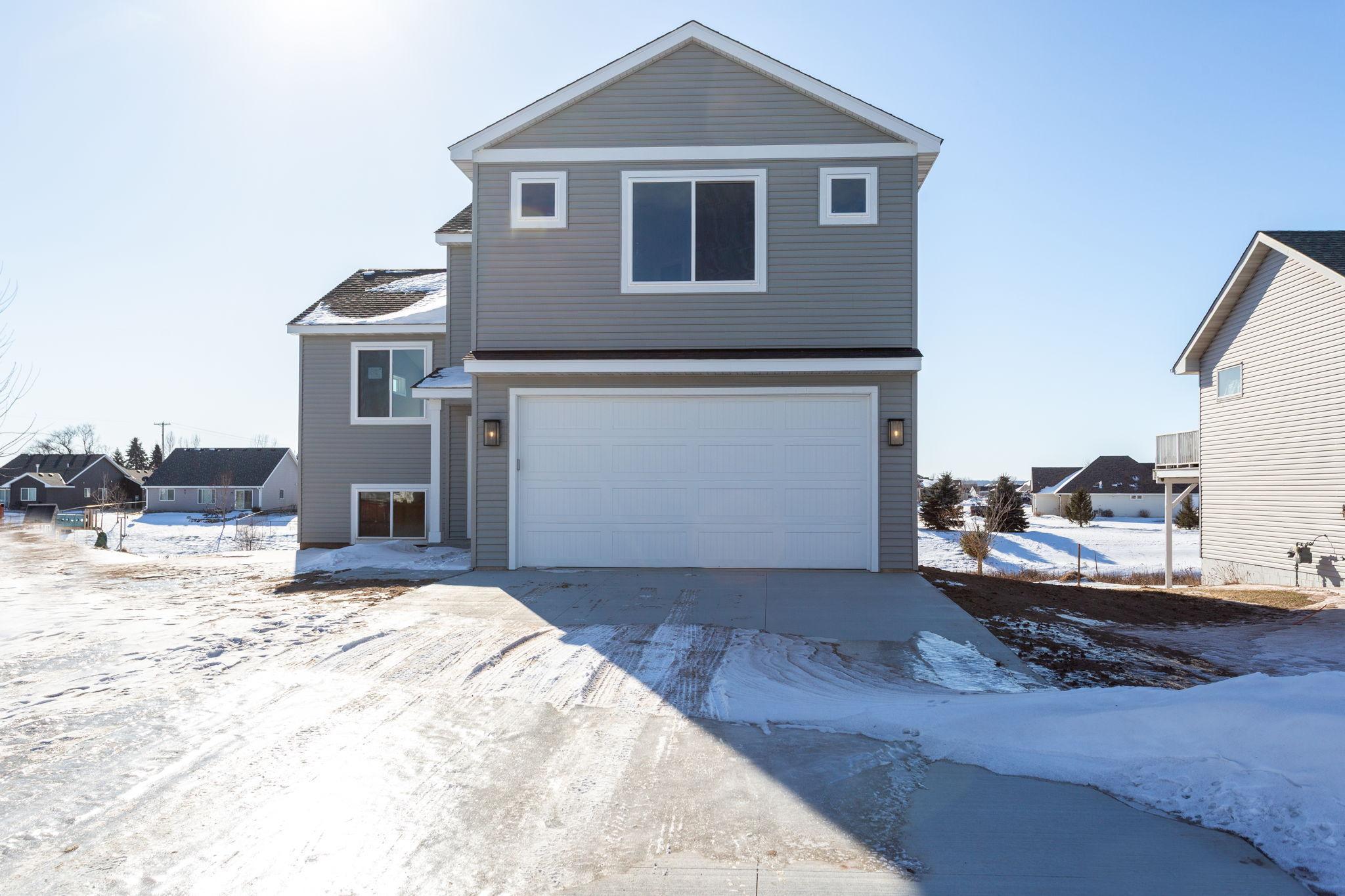 1220 Corey Court Osceola, WI 54020 - Photo 3 of 26