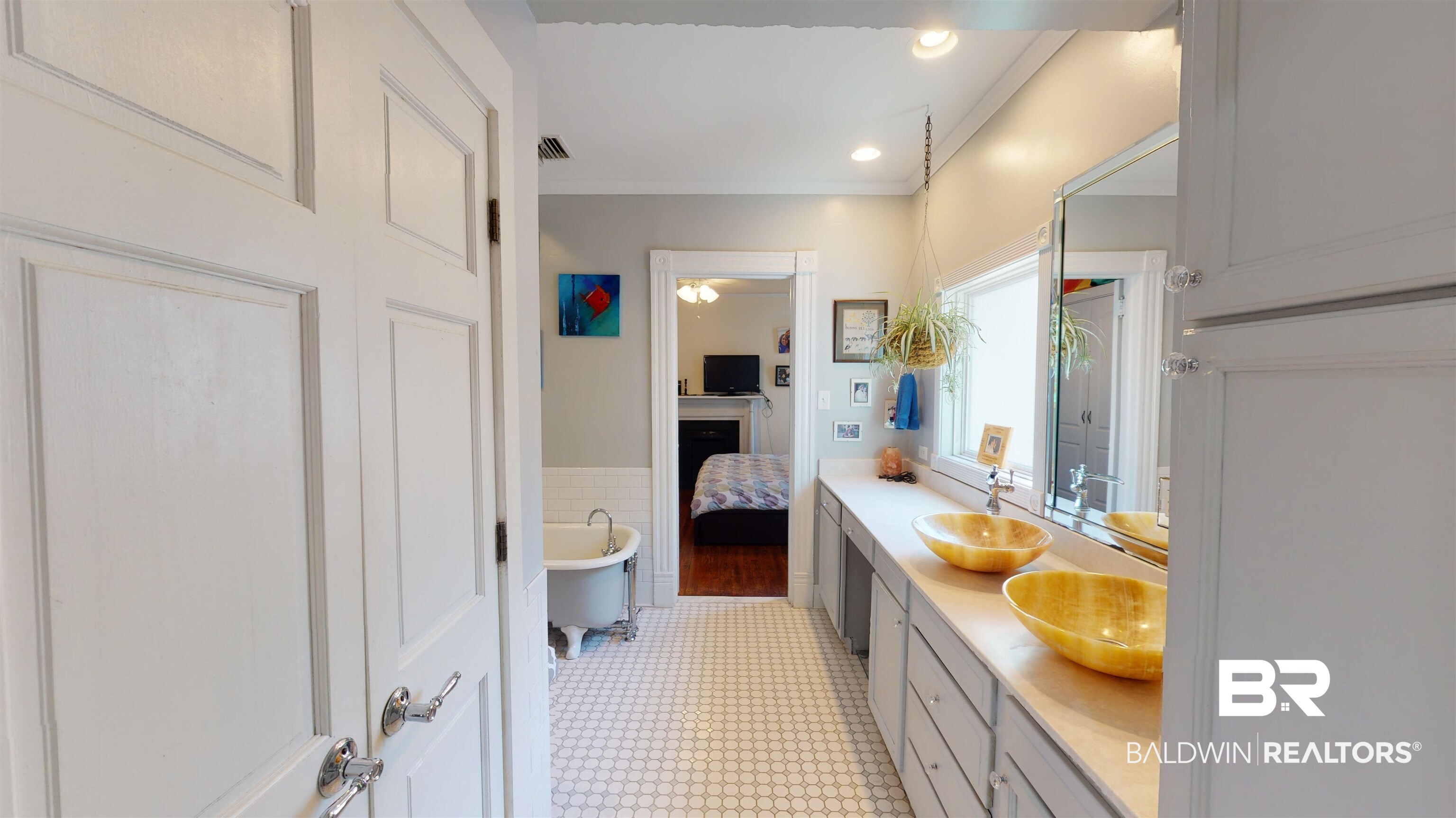 213 Grand Boulevard Mobile, AL 36607 - Photo 8 of 21