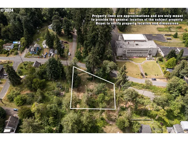 a bird view of house with outdoor space