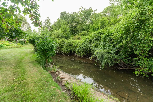 $775,000 | 208 Brookdale Lane, Palatine, IL 60067