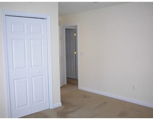 7 Rivers Edge, Unit 7 Clinton, MA 01510 - Photo 5 of 7 Gallery Image 5
