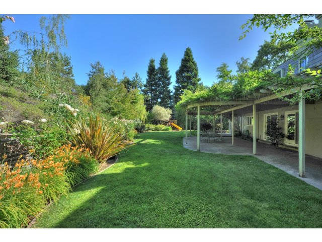14130 Baleri Ranch Road Los Altos Hills, CA 94022 - Photo 19 of 23