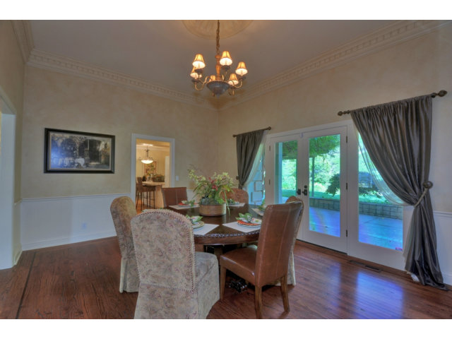 14130 Baleri Ranch Road Los Altos Hills, CA 94022 - Photo 8 of 23