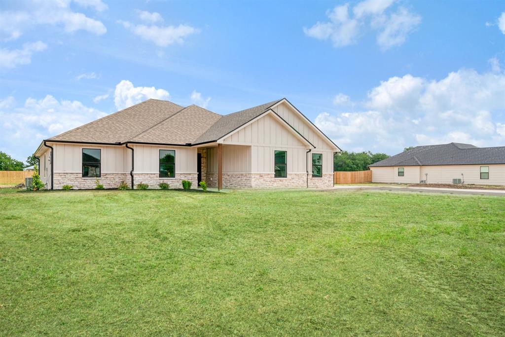 67 Private Road Brookston, TX 75421 - Photo 2 of 26