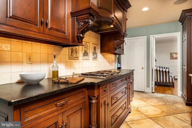 $1,685,000 | 325 South Valley Road, Paoli, PA 19301