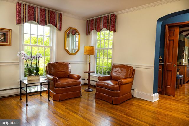 $1,685,000 | 325 South Valley Road, Paoli, PA 19301