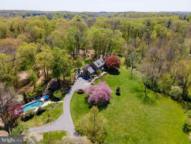 $1,685,000 | 325 South Valley Road, Paoli, PA 19301