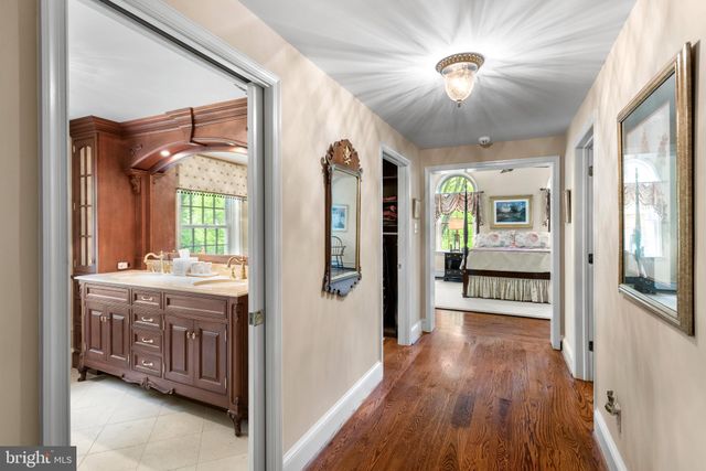 $1,685,000 | 325 South Valley Road, Paoli, PA 19301