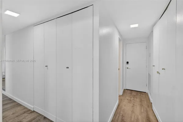 $3,500 | 7441 Wayne Avenue, Unit 8J, Miami Beach, FL 33141