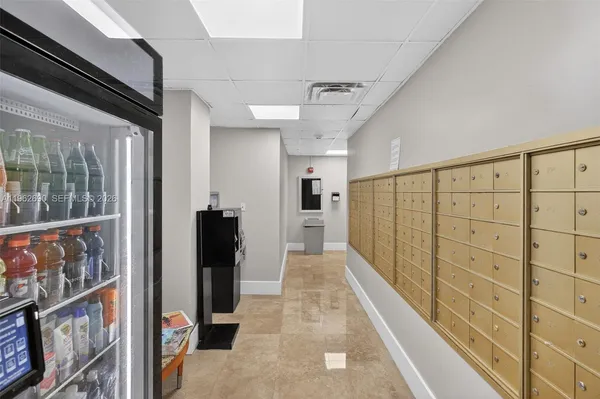 $3,500 | 7441 Wayne Avenue, Unit 8J, Miami Beach, FL 33141