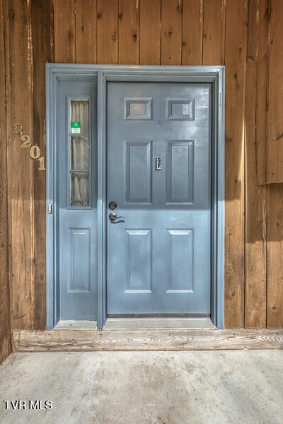2201 Nantucket Road Johnson City, TN 37604 - Photo 2 of 64 2201 Nantucket Rd-2-L