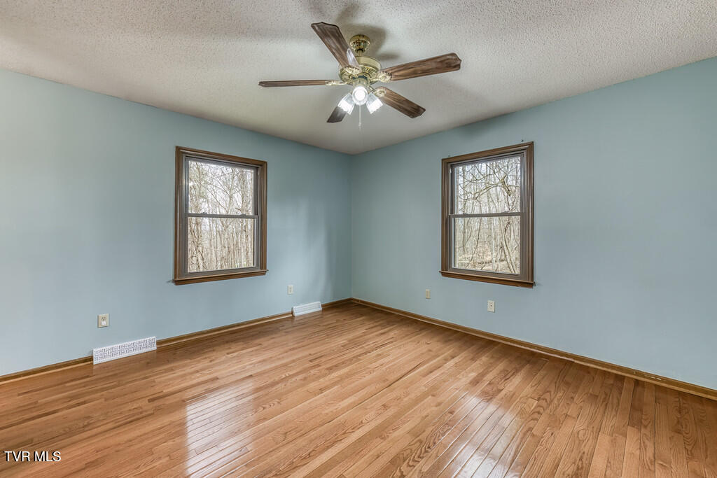 2201 Nantucket Road Johnson City, TN 37604 - Photo 21 of 64 2201 Nantucket Rd-18-XL