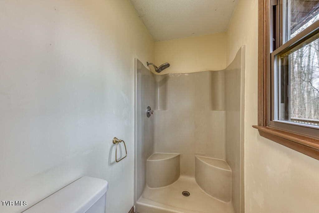 2201 Nantucket Road Johnson City, TN 37604 - Photo 26 of 64 2201 Nantucket Rd-23-XL