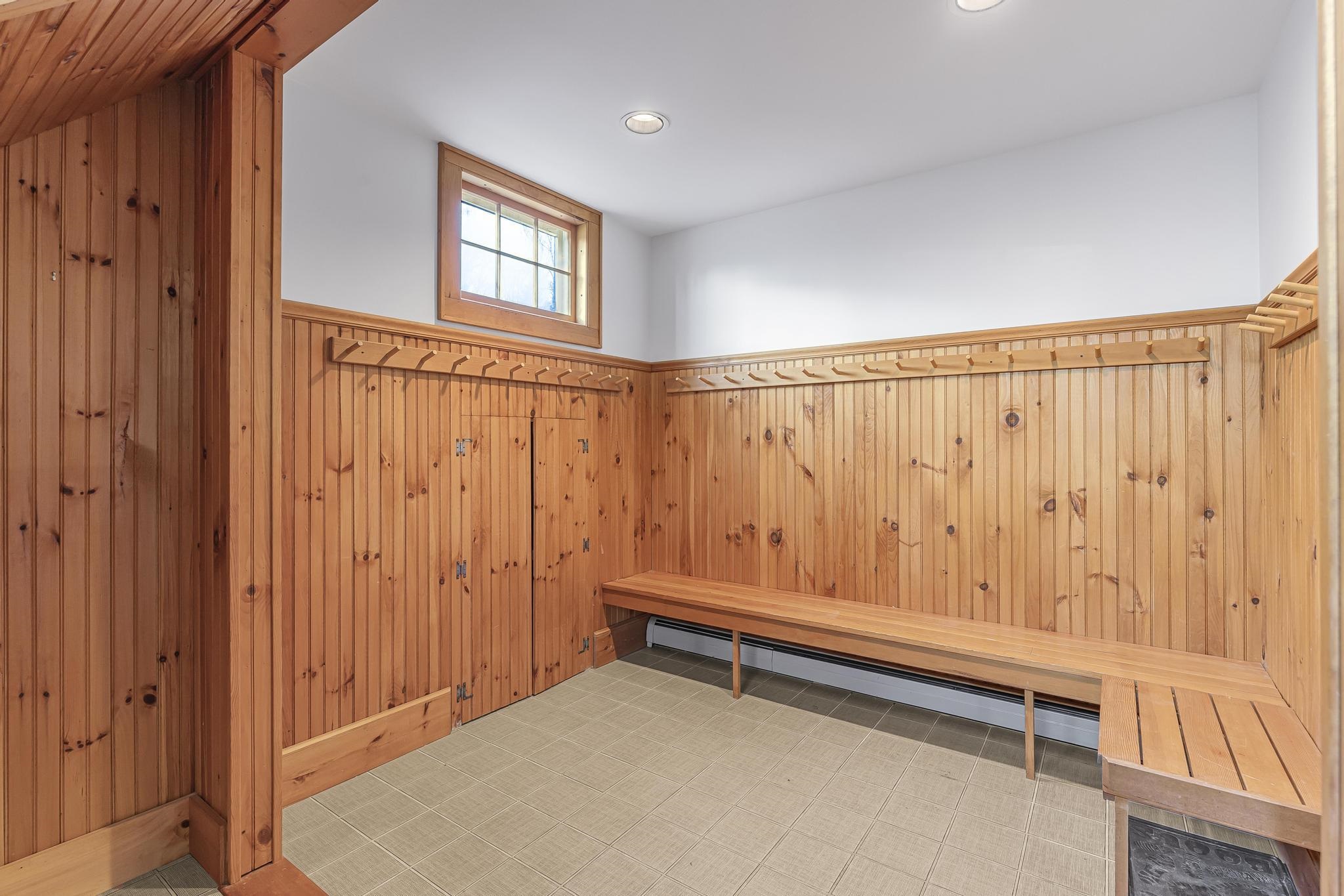 583 Hapgood Pond Road Peru, VT 05152 - Photo 15 of 39