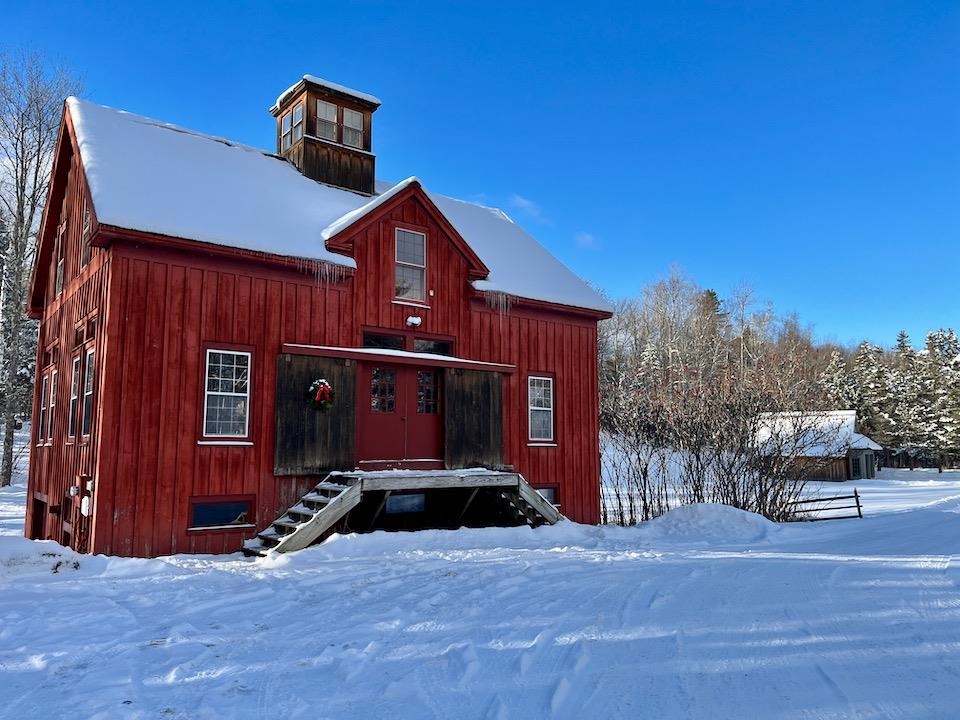 583 Hapgood Pond Road Peru, VT 05152 - Photo 31 of 39