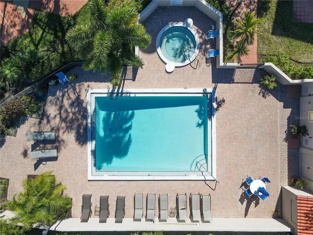 $779,000 | 4565 Bay Club Drive, Unit 27, Bradenton, FL 34210