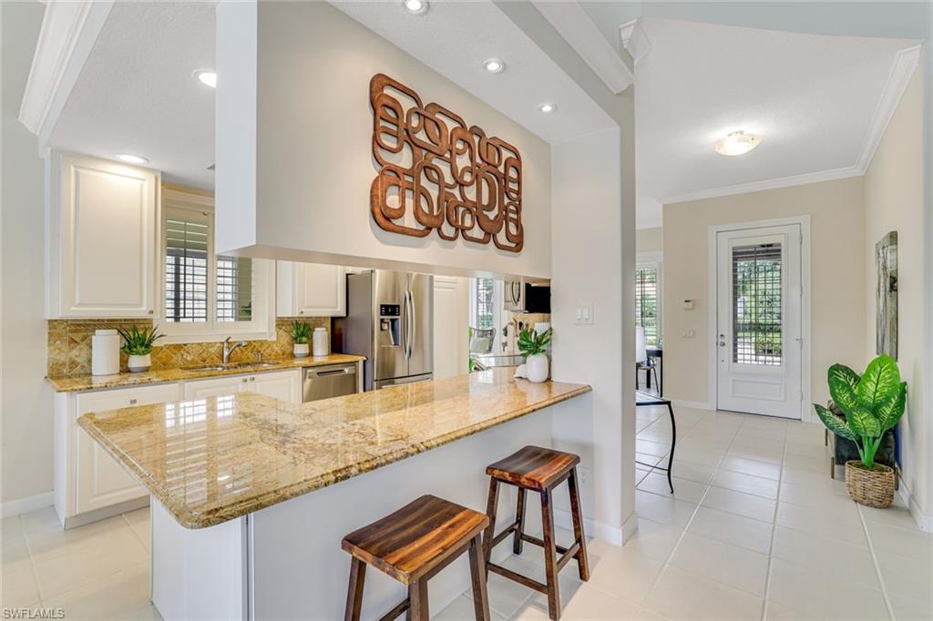 4796 Martinique Way Naples, FL 34119 - Photo 8 of 17