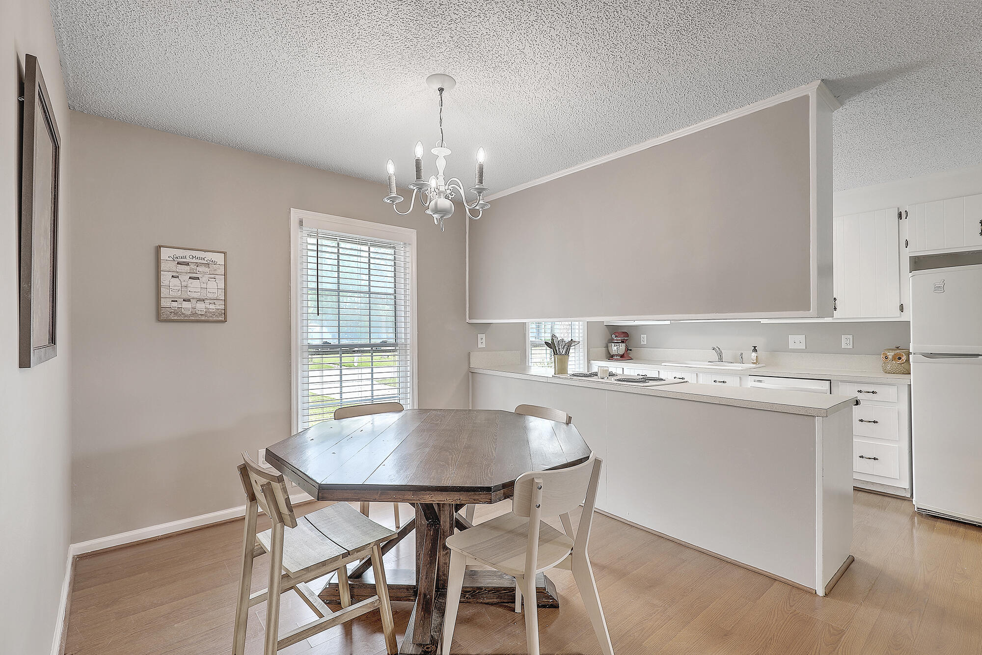 101 Ruffin Court Summerville, SC 29486 - Photo 8 of 25 Dining Room