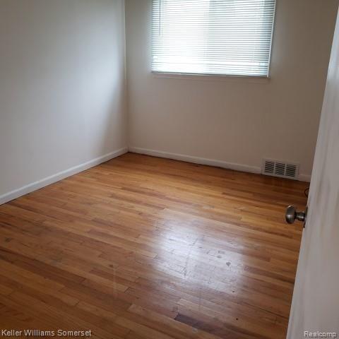 16899 Martin Road Roseville, MI 48066 - Photo 19 of 24