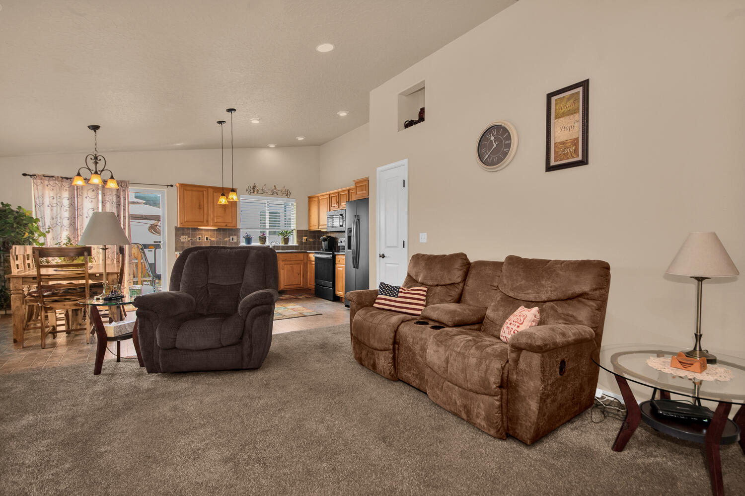 16447 Riley Drive La Pine, OR 97739 - Photo 9 of 33 17