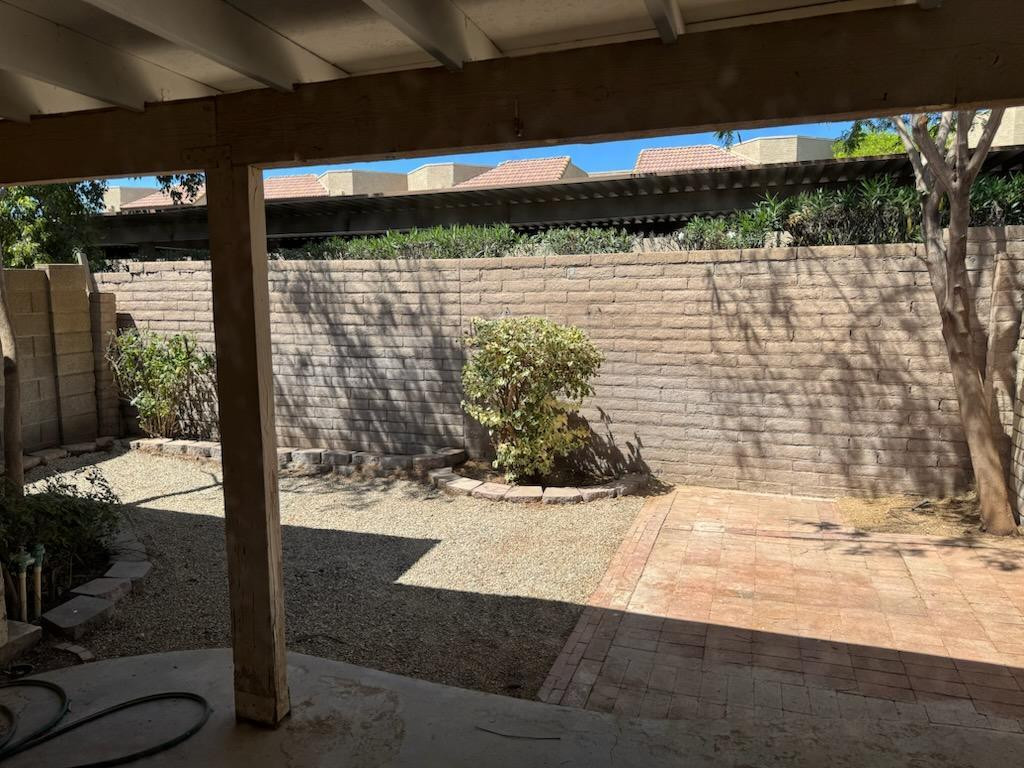 5126 East Monte Vista Road Phoenix, AZ 85008 - Photo 21 of 22 a view of a porch