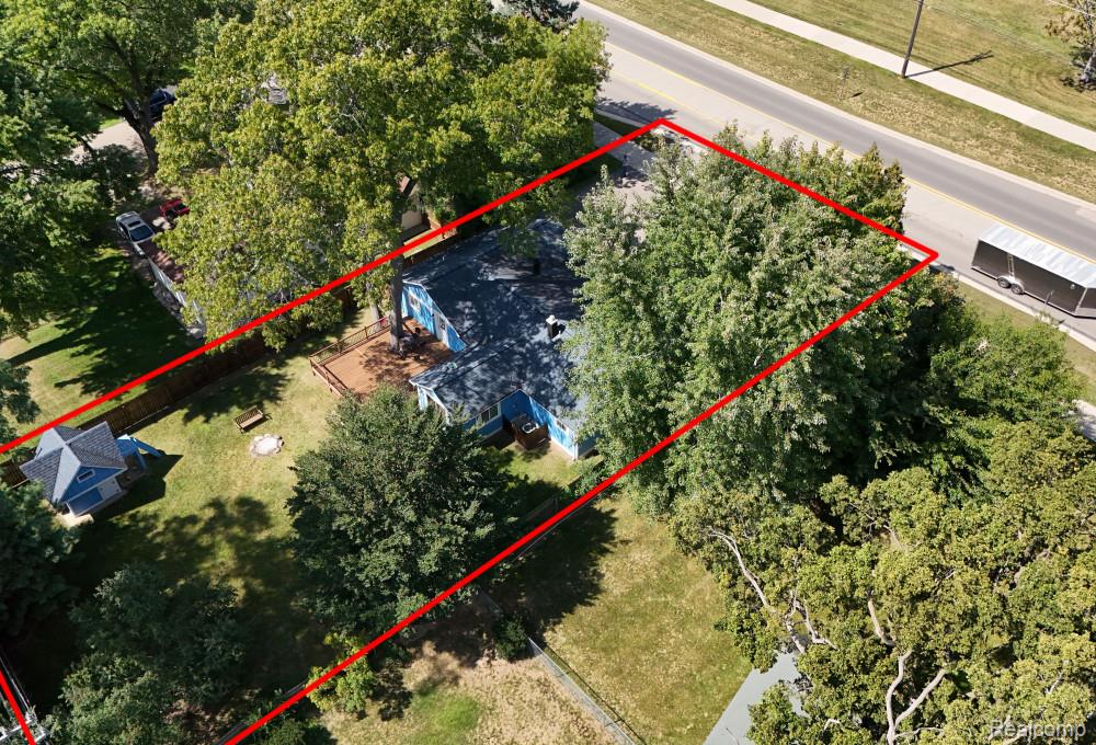 7377 Cooley Lake Road West Bloomfield, MI 48324 - Photo 53 of 59