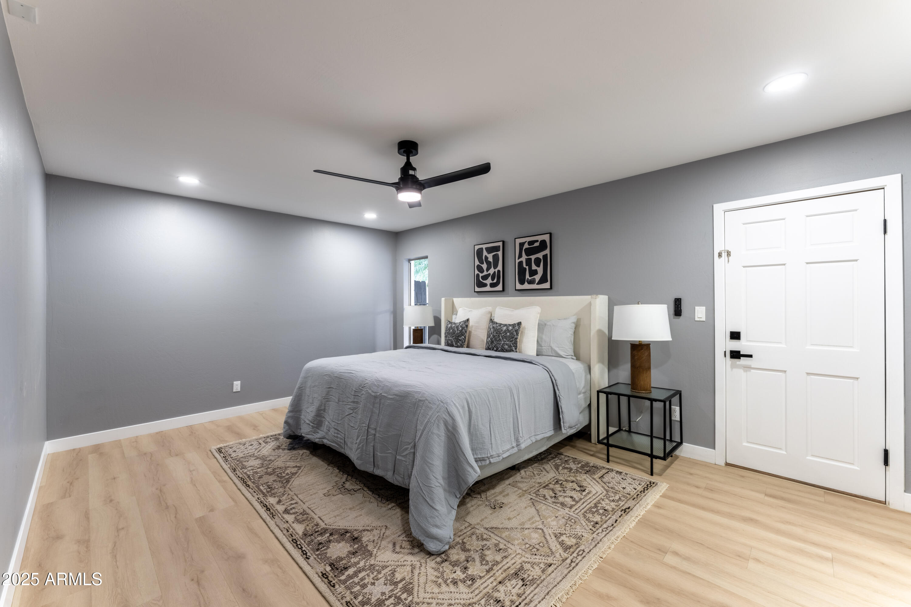 1743 West Butler Drive Phoenix, AZ 85021 - Photo 13 of 36 DSC01680-HDR